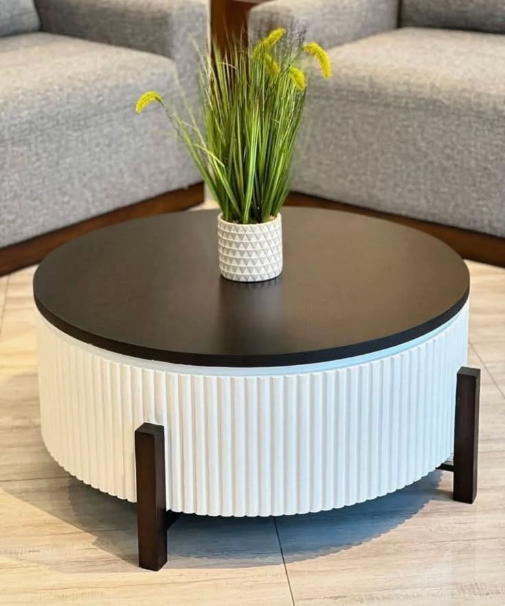 Round Coffee table